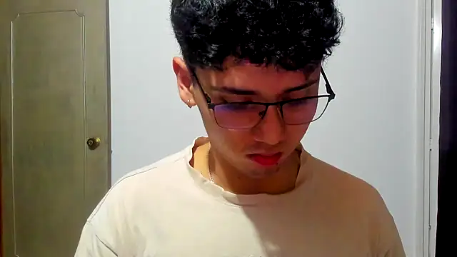 jacobs shelby online show from October 31, 12:00 am