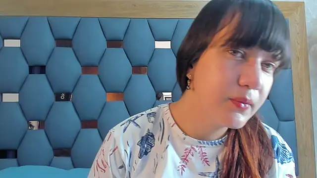 juliette pretty  online show from September 12, 7:14 pm