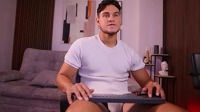 DaviesBrown online show from February 23, 7:55 pm