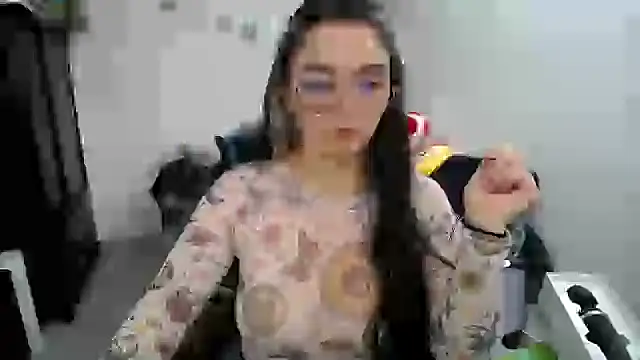 Snapshot of Came-II chatting on September 20, 1:23 pm Came-II online show from September 20, 1:23 pm