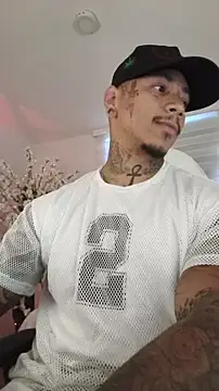 David tatto1 online show from December 20, 9:55 pm