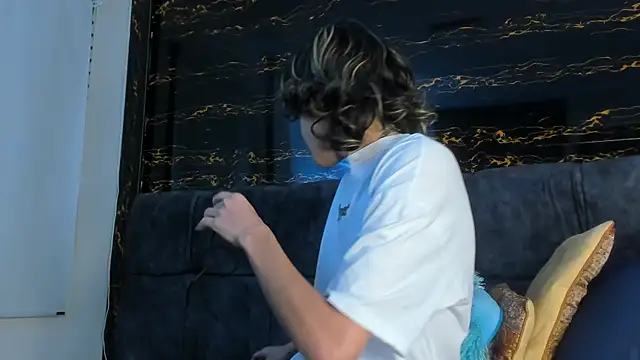 Diamond twink online show from October 9, 7:34 pm