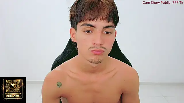 Snapshot of Thommy_cute chatting on May 15, 6:59 pm Thommy cute online show from May 15, 6:59 pm