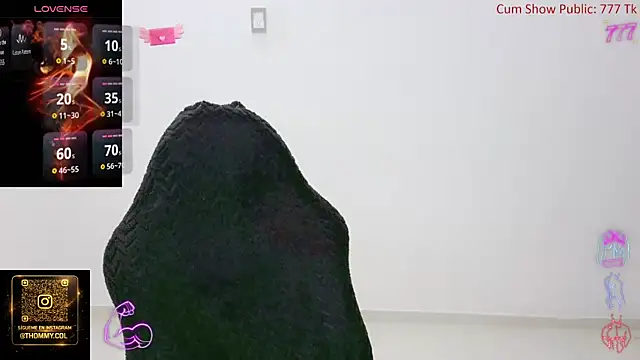 Snapshot of Thommy_cute chatting on June 5, 10:48 pm Thommy cute online show from June 5, 10:48 pm