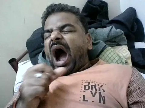 Snapshot of sree4143 chatting on September 14, 5:23 pm sree4143 online show from September 14, 5:23 pm