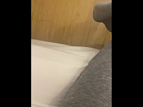 Snapshot of lemi- chatting on November 23, 6:24 am lemi- online show from November 23, 6:24 am