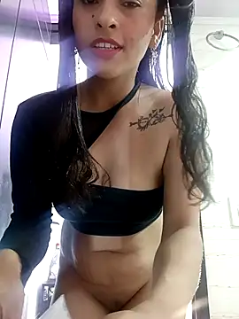 Fox Roxxan online show from November 10, 1:15 am