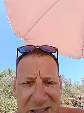 Alessio1987 online show from August 1, 10:14 am
