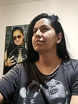 Snapshot of holydeath_1 chatting on October 5, 4:49 pm holydeath 1 online show from October 5, 4:49 pm