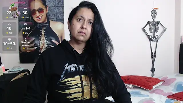 Snapshot of holydeath_1 chatting on October 11, 10:41 pm holydeath 1 online show from October 11, 10:41 pm