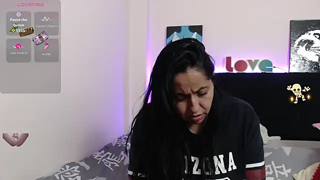 Snapshot of holydeath_1 chatting on November 21, 11:25 pm holydeath 1 online show from November 21, 11:25 pm