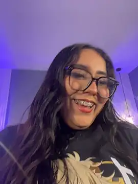 KatlynRous online show from May 7, 6:57 pm
