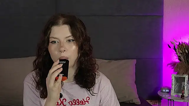 RianaRey online show from June 19, 6:18 am