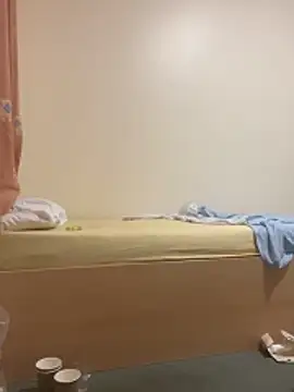 avamaxwell online show from February 13, 11:45 pm