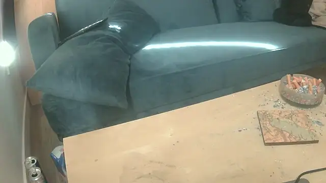 avamaxwell online show from April 18, 1:26 pm