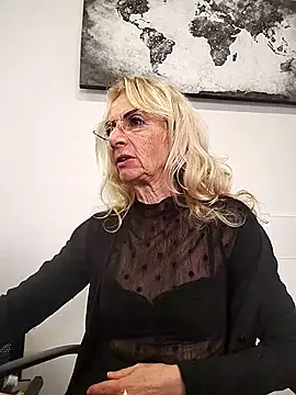 clarabell4 online show from February 13, 8:43 am