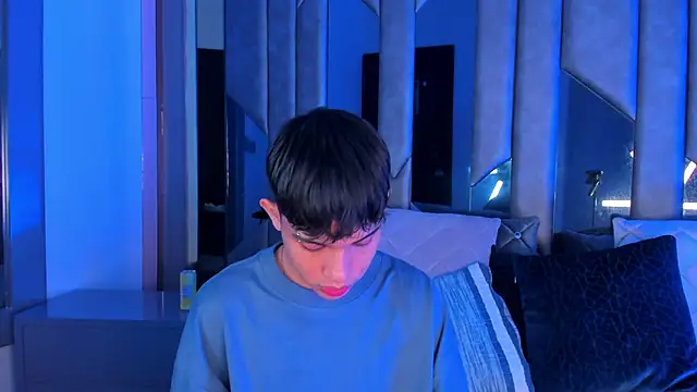 Sebax Young online show from September 8, 8:41 pm