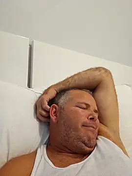 Snapshot of cubanitofeliz40 chatting on December 2, 7:42 pm cubanitofeliz40 online show from December 2, 7:42 pm