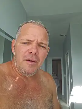 cubanitofeliz40 online show from July 1, 10:09 pm