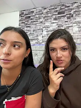 nicolexxaleja online show from December 20, 7:32 pm