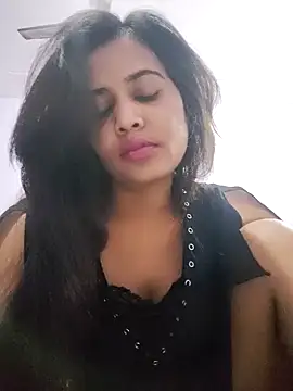 Snapshot of cute_radhikaa chatting on May 21, 7:04 am cute radhikaa online show from May 21, 7:04 am