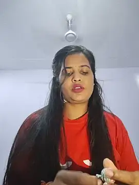 Snapshot of cute_radhikaa chatting on May 30, 8:44 am cute radhikaa online show from May 30, 8:44 am