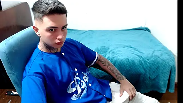 santii ss online show from September 11, 12:33 am