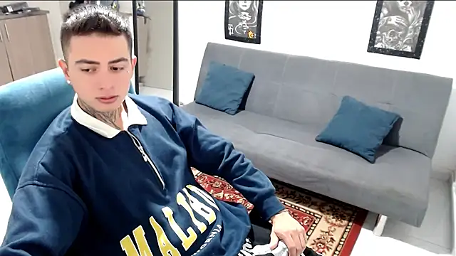 santii ss online show from November 15, 2:57 pm