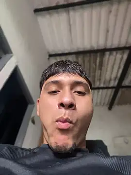 hot boy 04 online show from June 25, 3:27 pm
