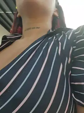 Yessica Lopezz online show from December 2, 12:21 pm