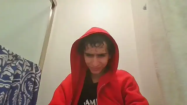 Snapshot of foxyboyy chatting on January 16, 6:50 am foxyboyy online show from January 16, 6:50 am