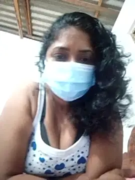 Snapshot of boosypussy chatting on November 20, 10:53 pm boosypussy online show from November 20, 10:53 pm