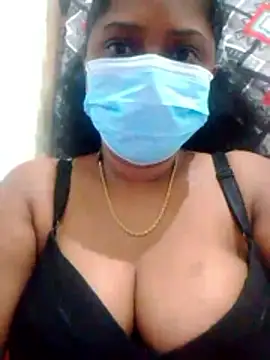 boosypussy online show from April 28, 9:09 pm