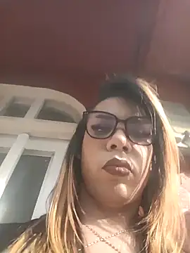 Daliana Gounbolt online show from May 8, 12:43 pm