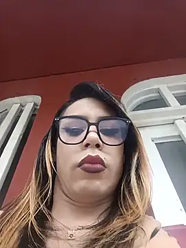 Daliana Gounbolt online show from June 9, 4:51 pm