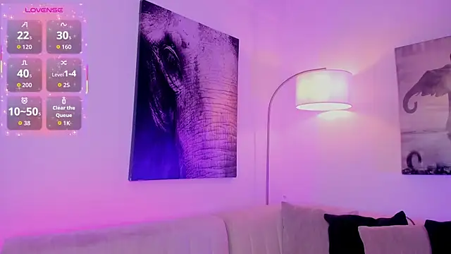 Snapshot of chelssy7 chatting on October 25, 3:36 am chelssy7 online show from October 25, 3:36 am