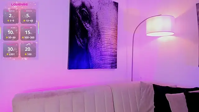 Snapshot of chelssy7 chatting on October 27, 3:43 am chelssy7 online show from October 27, 3:43 am