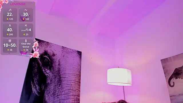 Snapshot of chelssy7 chatting on December 3, 3:36 am chelssy7 online show from December 3, 3:36 am