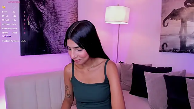 Snapshot of chelssy7 chatting on December 5, 3:37 am chelssy7 online show from December 5, 3:37 am