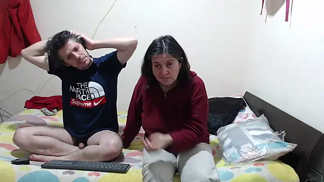 jade noah  online show from October 15, 1:55 pm