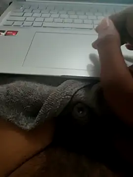 Snapshot of Cutiee_ammu chatting on November 12, 12:22 am Cutiee ammu online show from November 12, 12:22 am