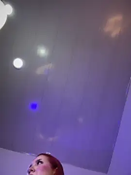 Mia Juicyberry online show from March 13, 7:09 pm