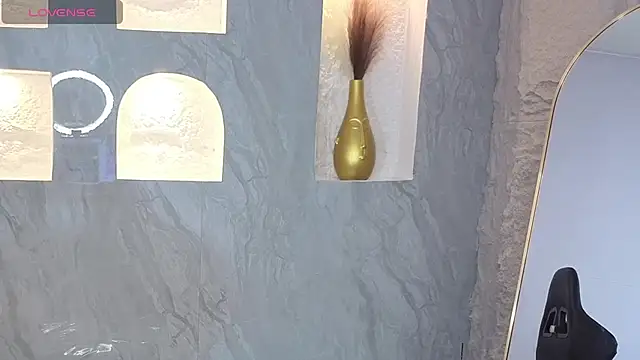 Snapshot of _Evoni_b chatting on October 24, 7:43 pm Evoni b online show from October 24, 7:43 pm