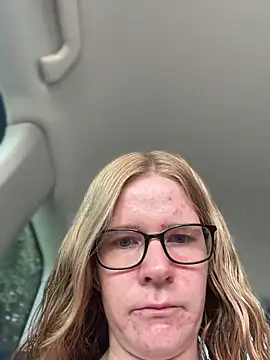 Bikergirl 97 online show from July 23, 12:47 pm