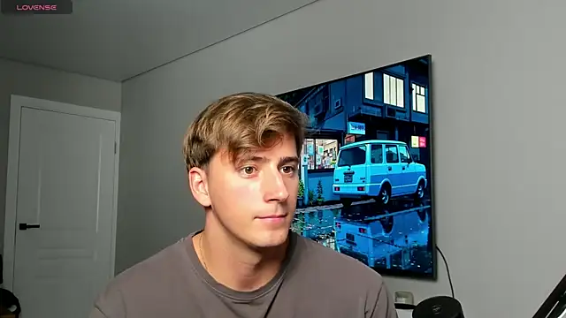 Snapshot of DaniHort chatting on October 10, 1:21 pm DaniHort online show from October 10, 1:21 pm