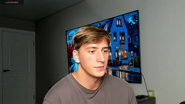 Snapshot of DaniHort chatting on October 11, 2:26 pm DaniHort online show from October 11, 2:26 pm