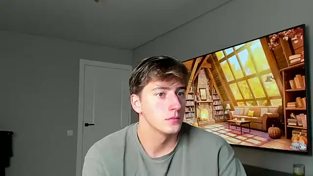 Snapshot of DaniHort chatting on October 24, 8:33 am DaniHort online show from October 24, 8:33 am