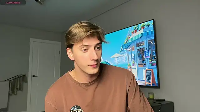 Snapshot of DaniHort chatting on October 28, 7:45 am DaniHort online show from October 28, 7:45 am