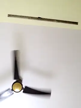 Snapshot of radhika2 chatting on October 9, 6:22 am radhika2 online show from October 9, 6:22 am