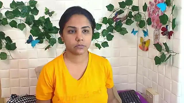 Snapshot of IndiaSexyStripper4u chatting on September 14, 4:50 pm IndiaSexyStripper4u online show from September 14, 4:50 pm